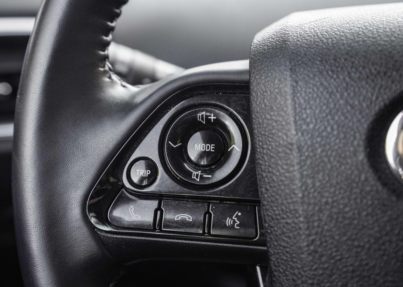 2022 Toyota PRIUS PRIME Upgrade TECH