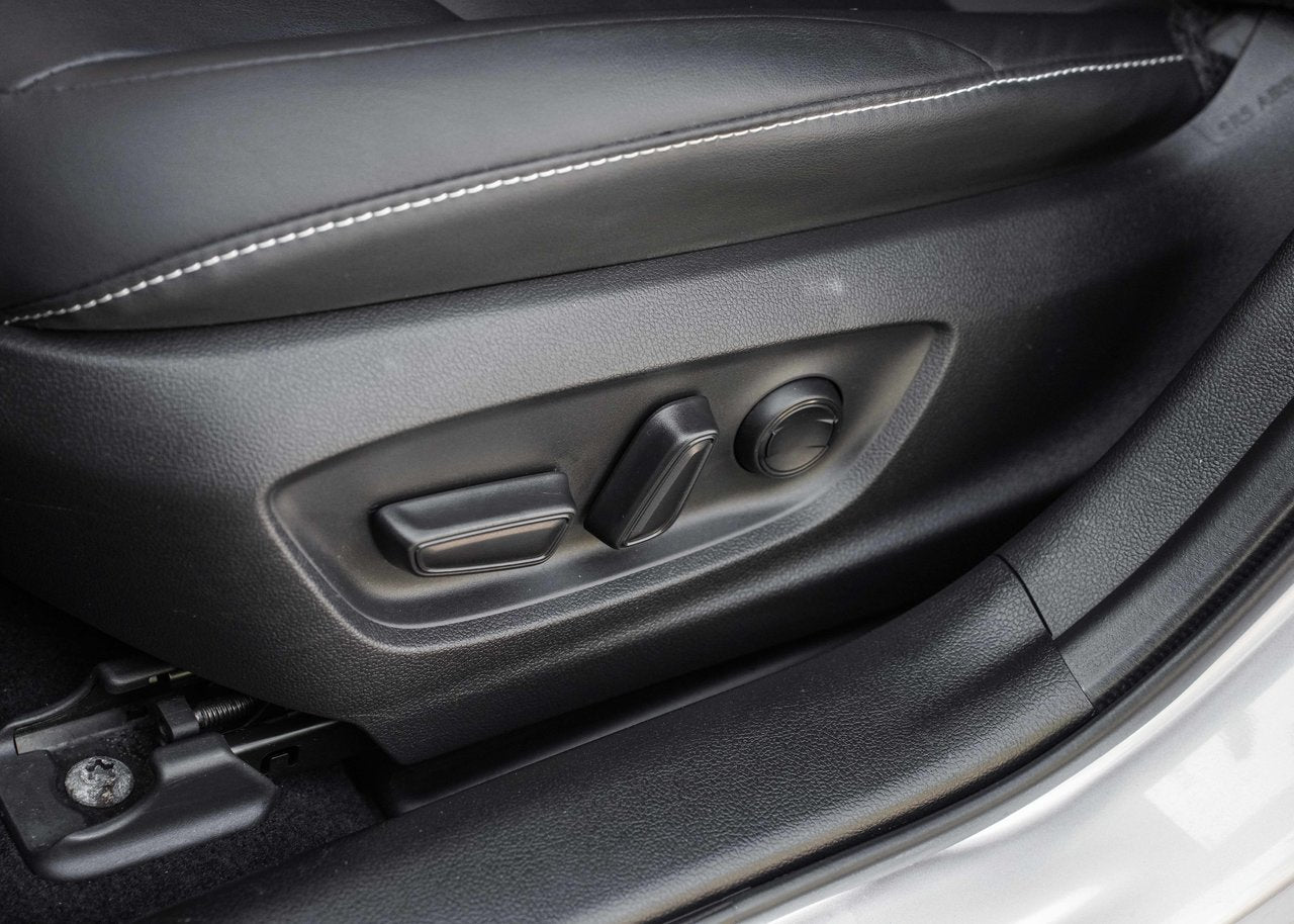 2022 Toyota PRIUS PRIME Upgrade TECH