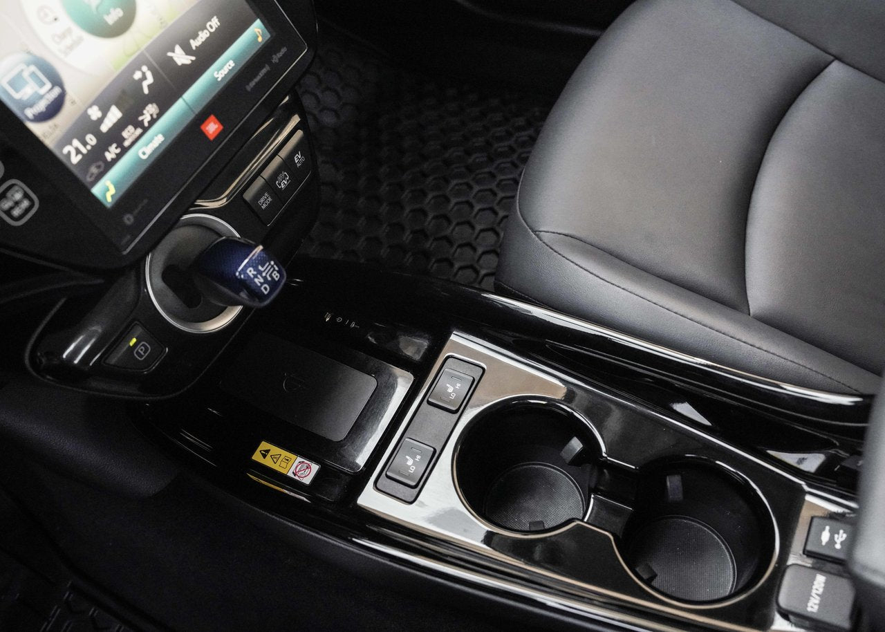 2022 Toyota PRIUS PRIME Upgrade TECH