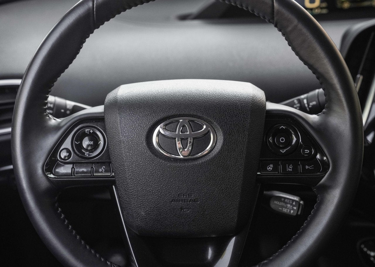 2022 Toyota PRIUS PRIME Upgrade TECH