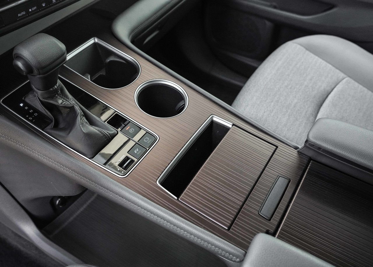 2021 Toyota Sienna LE FWD