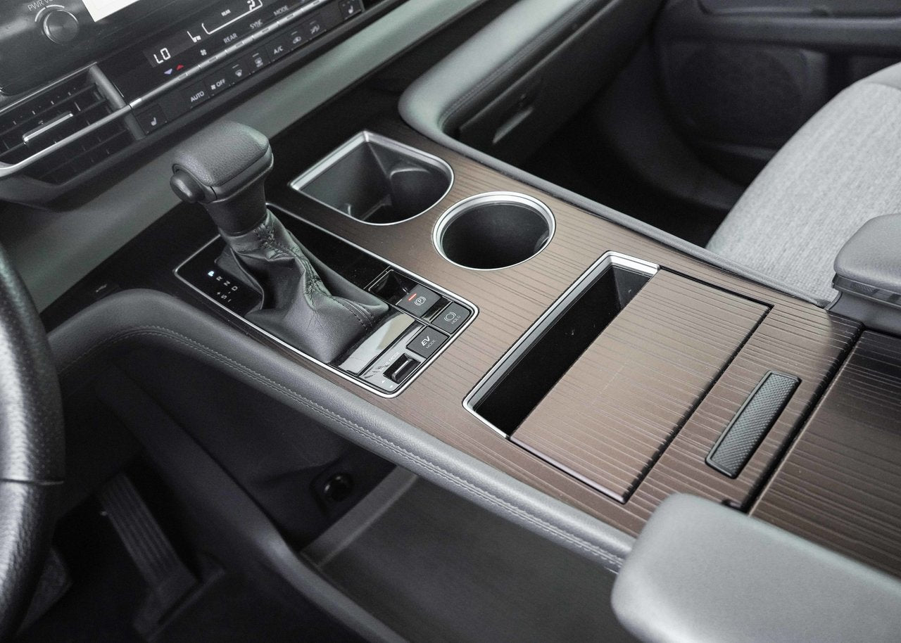 2021 Toyota Sienna LE FWD