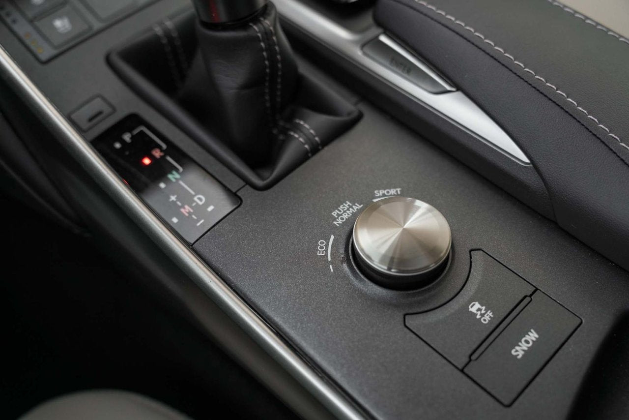 2019 Lexus IS 300 LUXURY BAS KM AWD NAVI TOIT