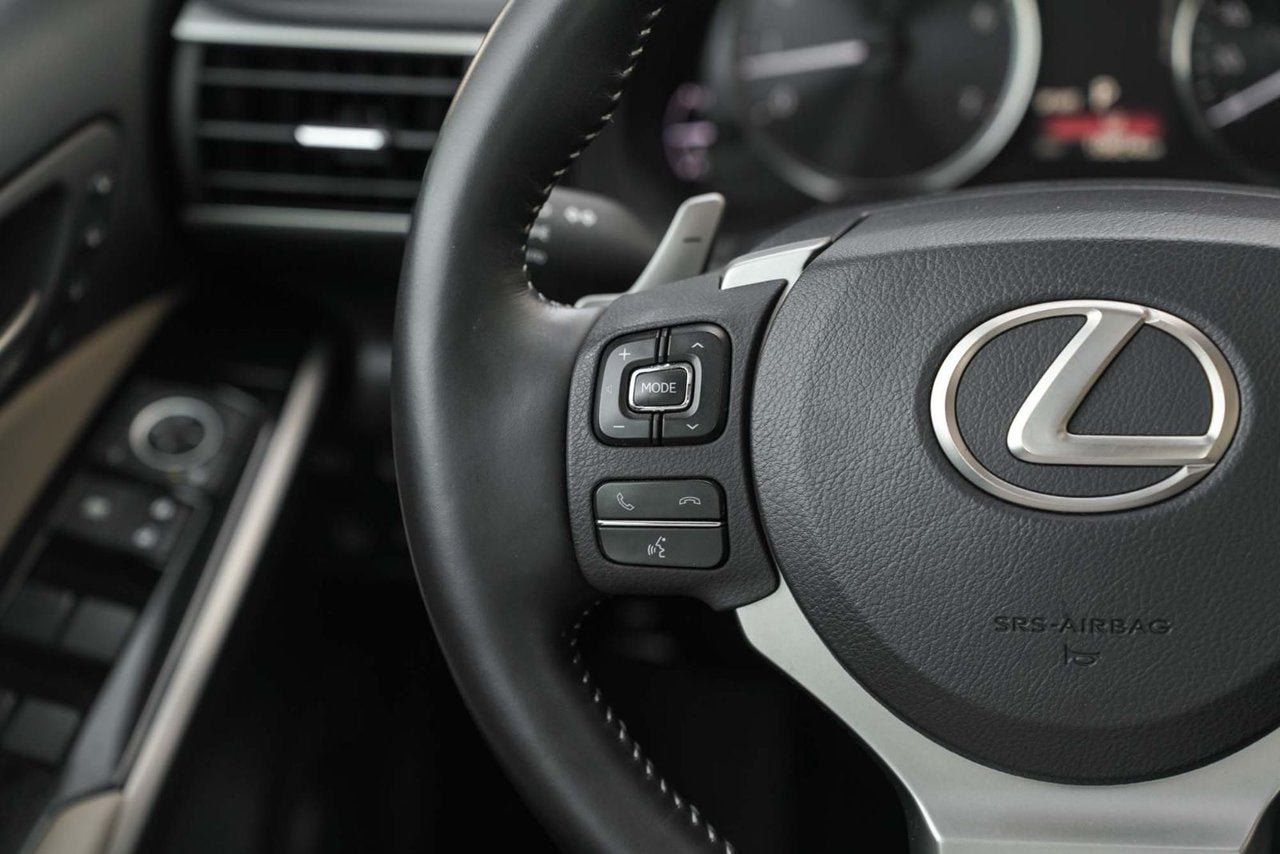 2019 Lexus IS 300 LUXURY BAS KM AWD NAVI TOIT