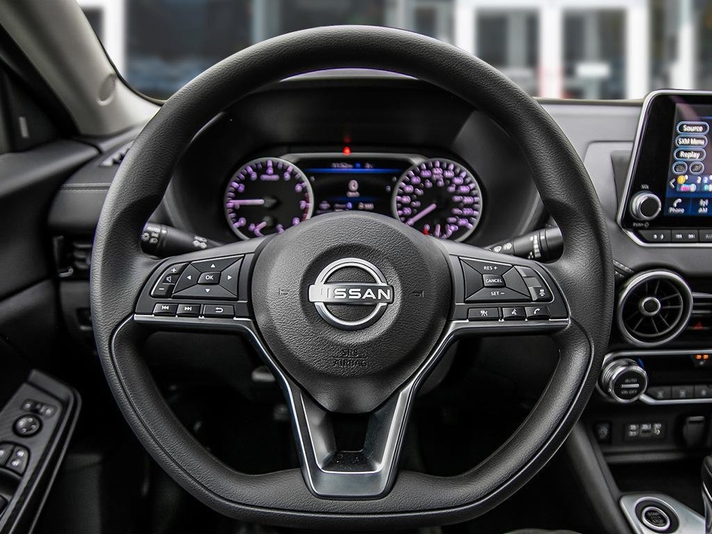 2025 Nissan Sentra SV MOONROOF