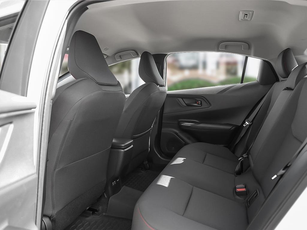 2026 Toyota Prius Plug-in Hybrid SE