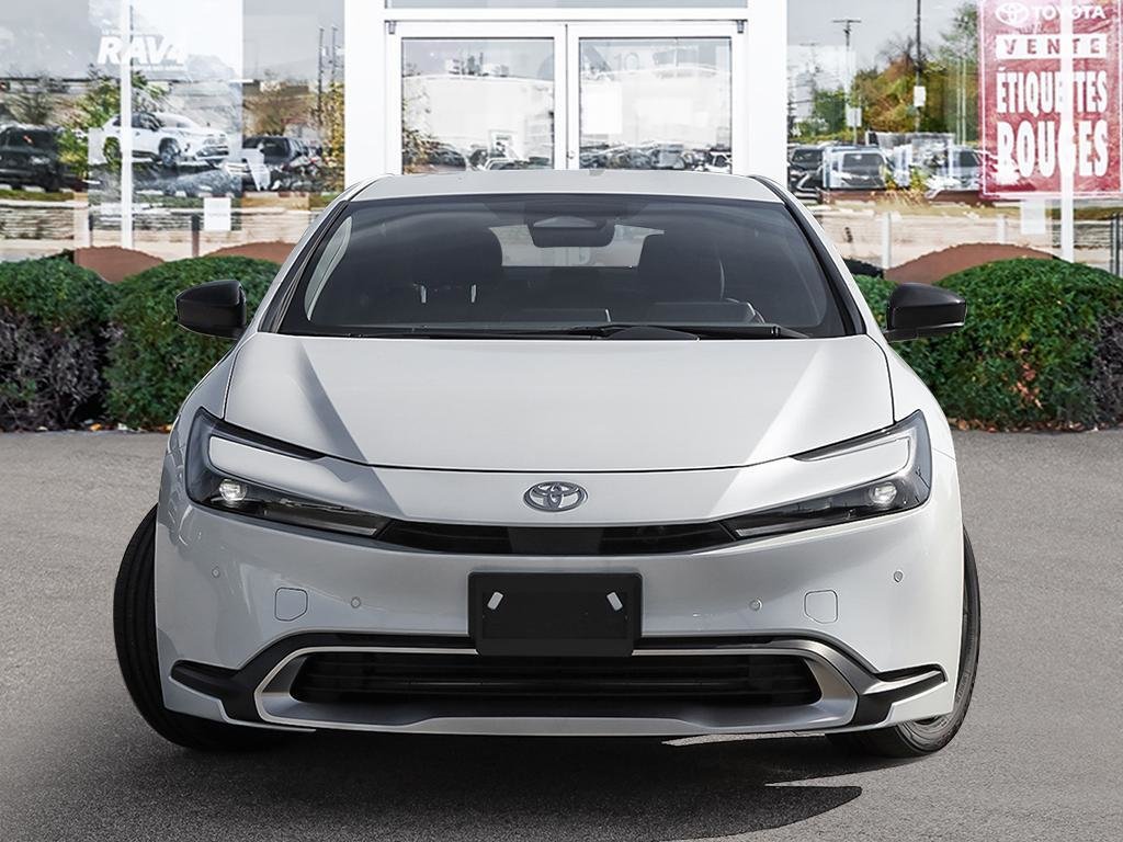 2026 Toyota Prius Plug-in Hybrid SE