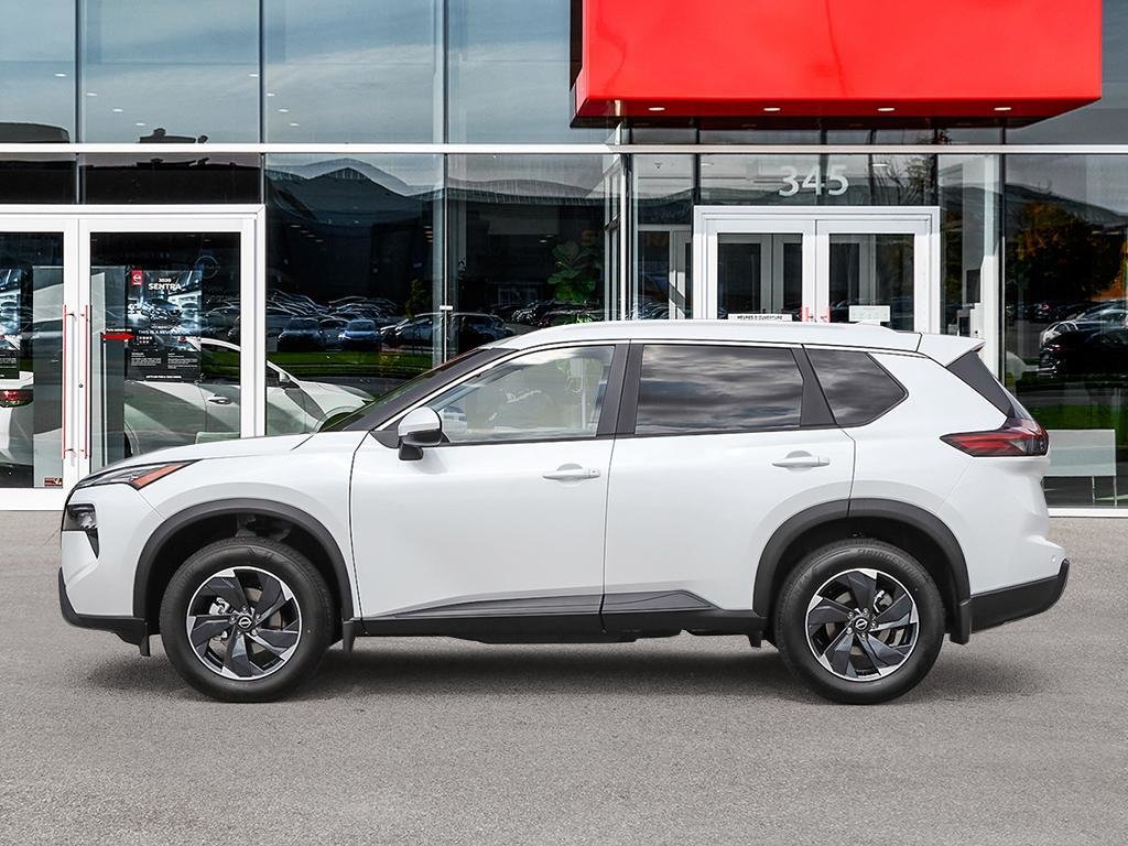 2026 Nissan Rogue SV Moonroof