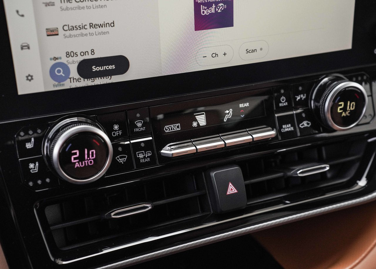 2024 Toyota Highlander LIMITED PLATINUM