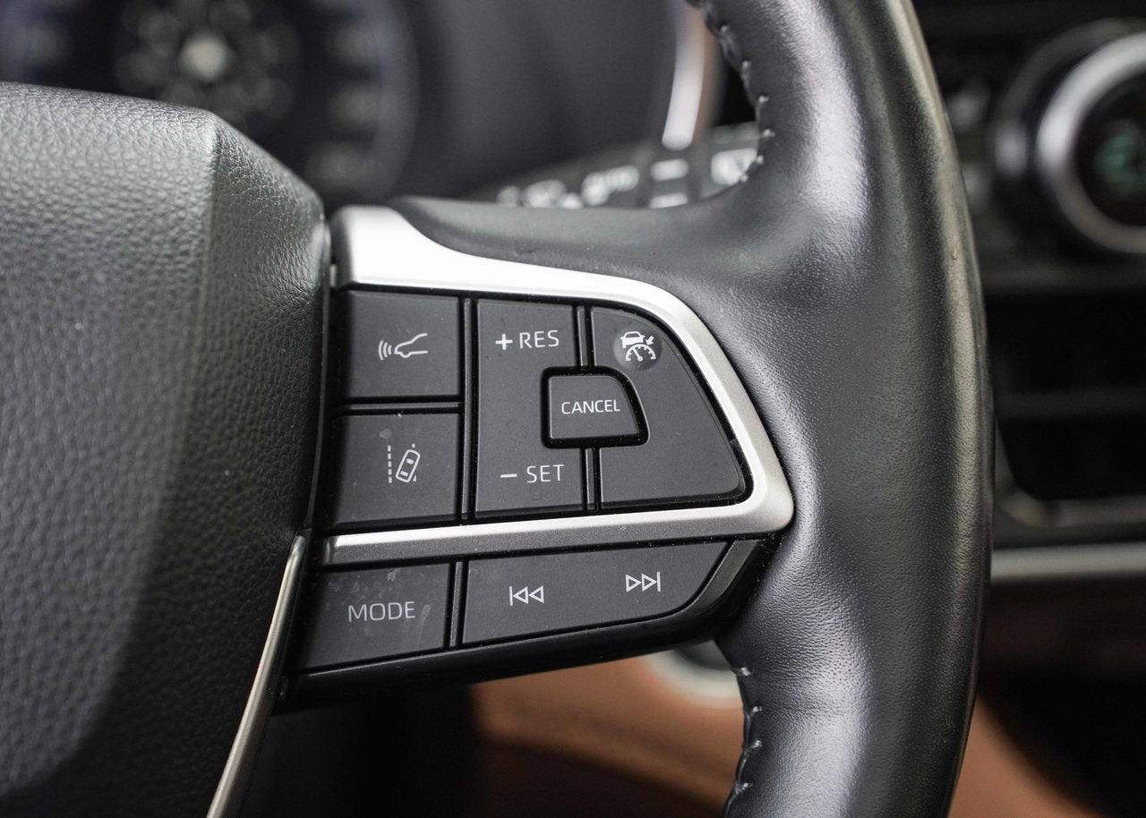 2024 Toyota Highlander LIMITED PLATINUM