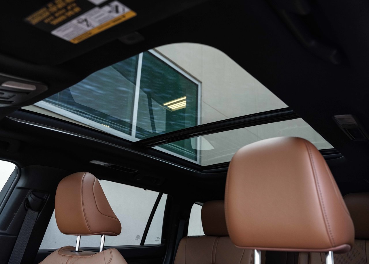 2024 Toyota Highlander LIMITED PLATINUM