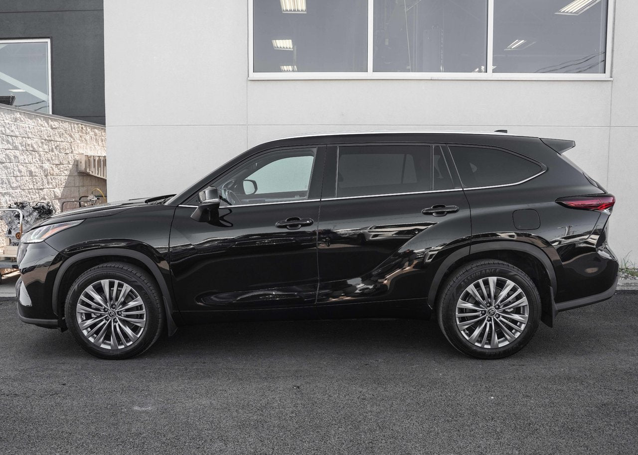 2024 Toyota Highlander LIMITED PLATINUM