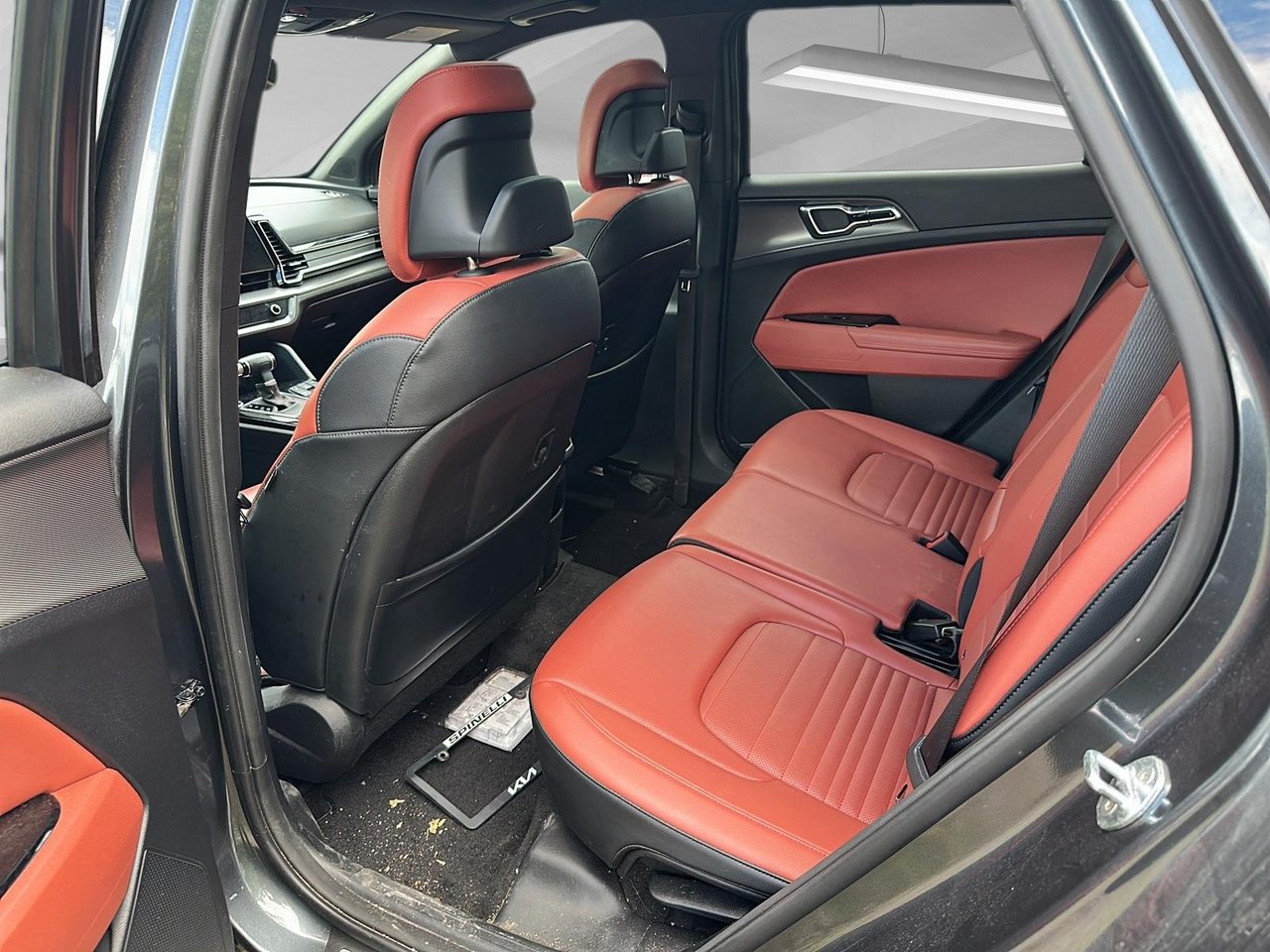 2023 Kia Sportage Ex Premium Red Interior