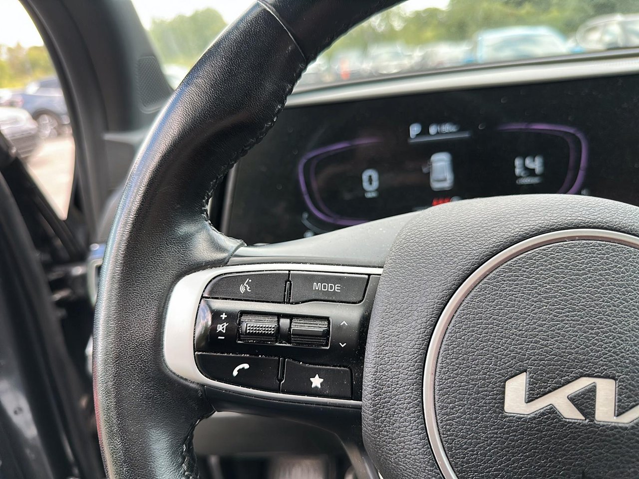 2023 Kia Sportage Ex Premium Red Interior