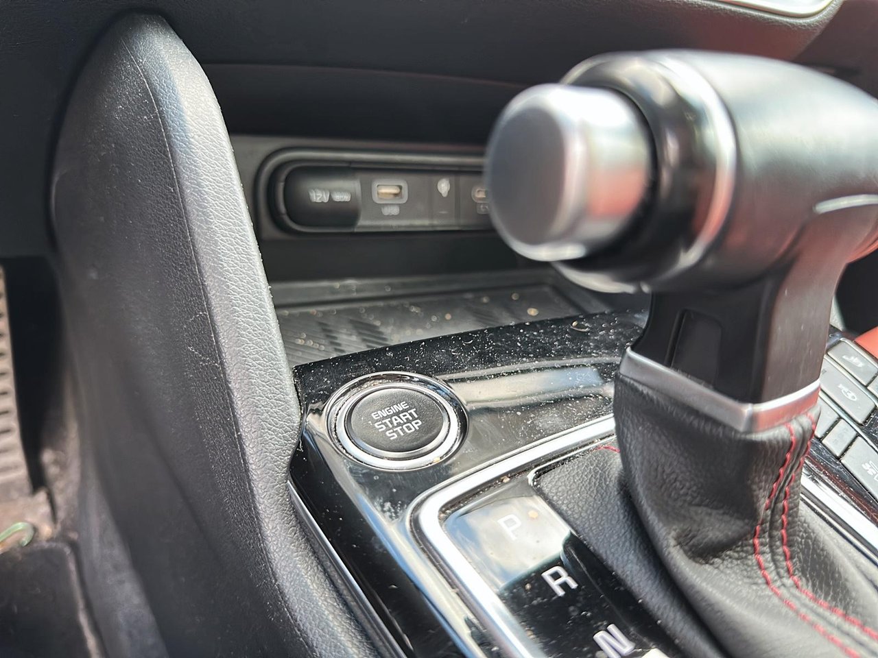 2023 Kia Sportage Ex Premium Red Interior