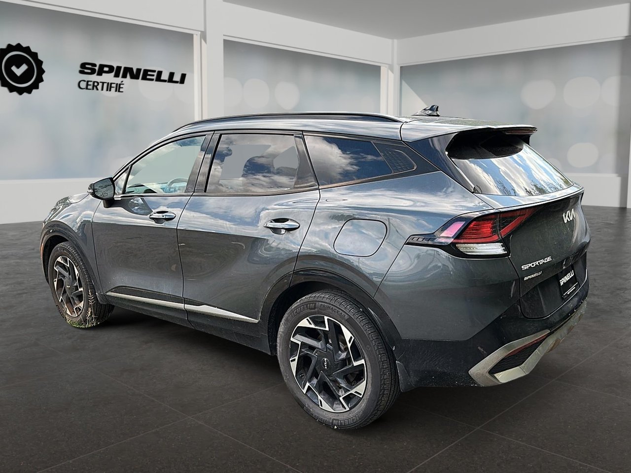 2023 Kia Sportage Ex Premium Red Interior