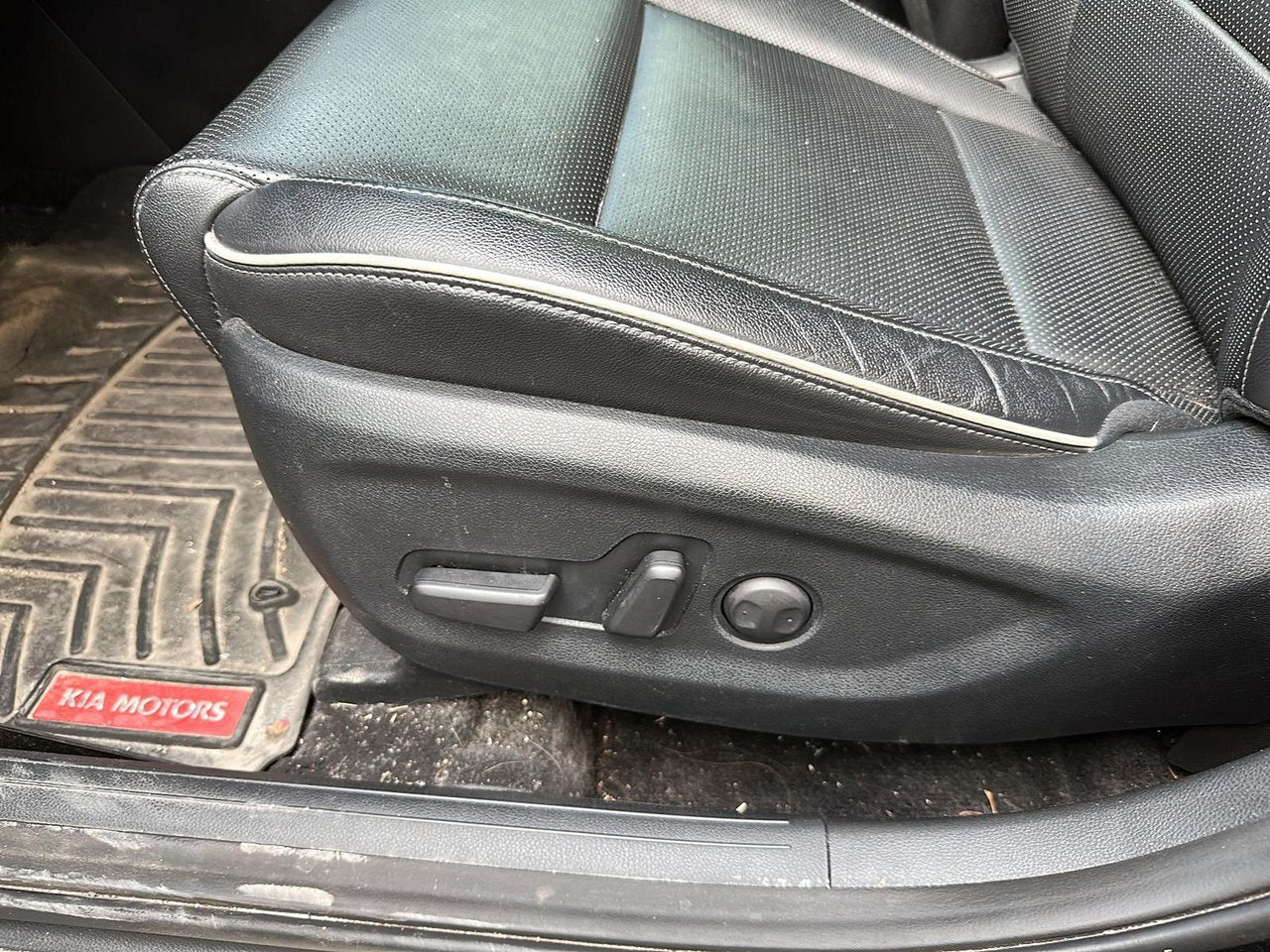 2022 Kia Sportage SX