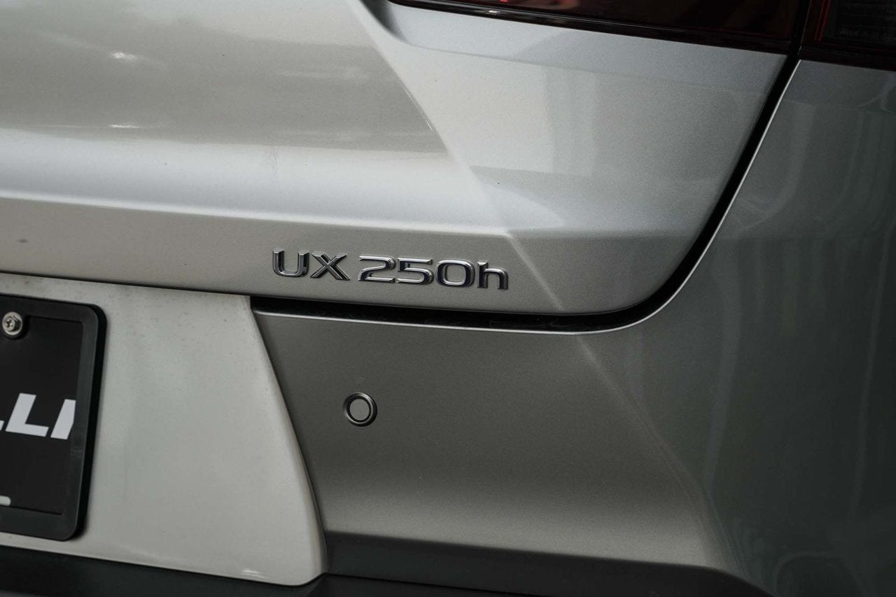 2021 Lexus UX 250h LUXURY BAS KM TOIT MAGS HUD SENSORS