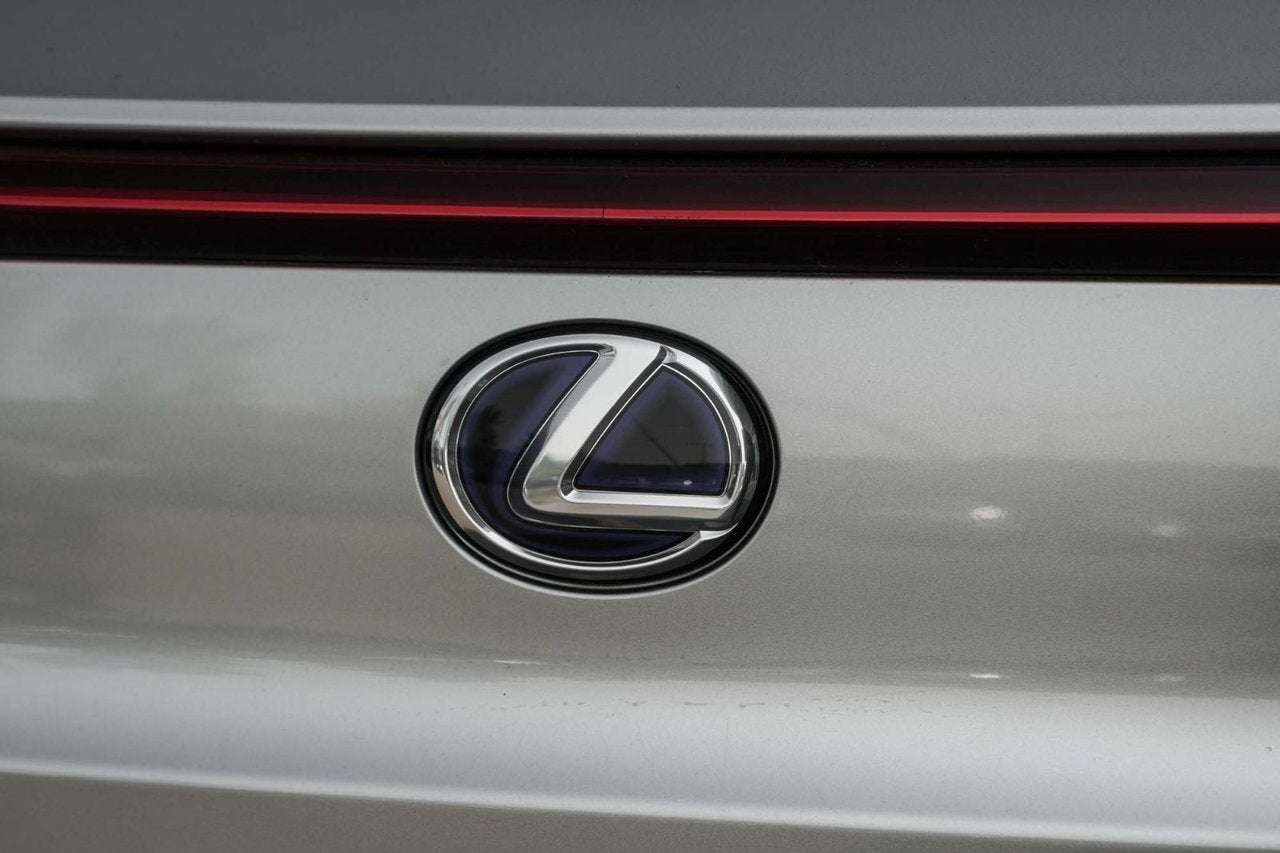 2021 Lexus UX 250h LUXURY BAS KM TOIT MAGS HUD SENSORS