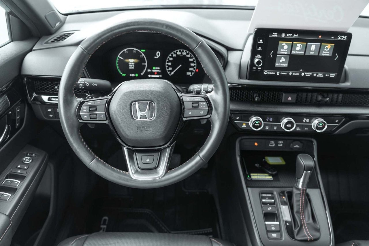 2023 Honda CR-V HYBRID Touring **BAS KM**LOW KM**