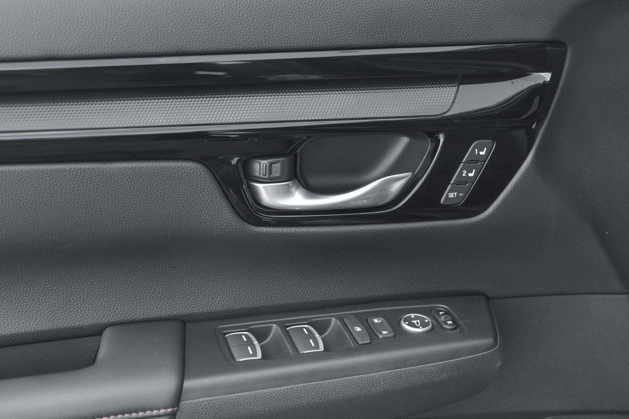 2023 Honda CR-V HYBRID Touring **BAS KM**LOW KM**