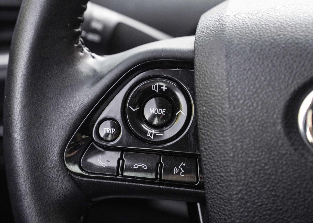 2022 Toyota PRIUS PRIME BASE