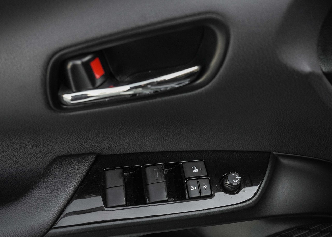 2022 Toyota PRIUS PRIME BASE