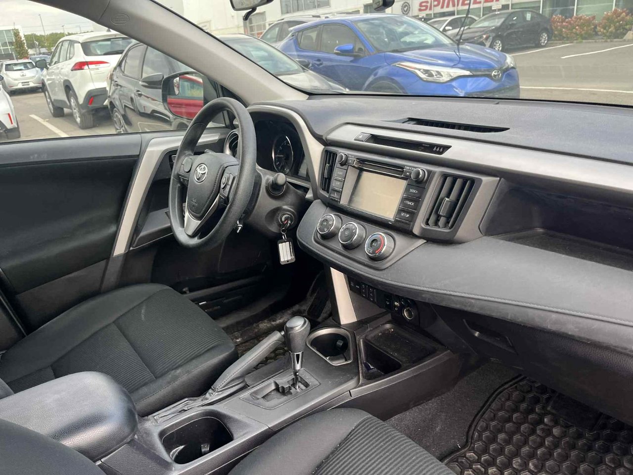 2018 Toyota RAV4 LE AWD