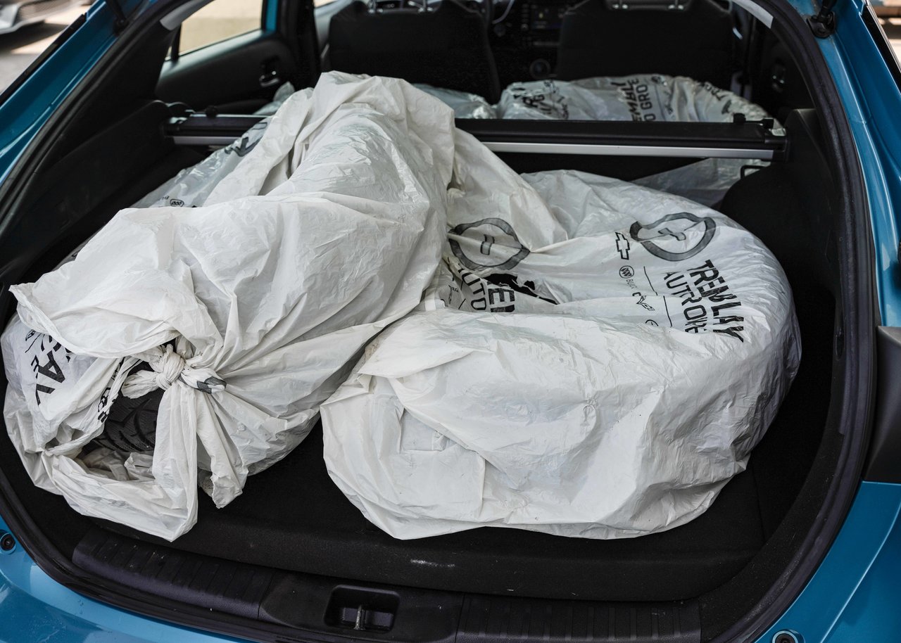 2021 Toyota PRIUS PRIME HYBRID BRANCHABLE