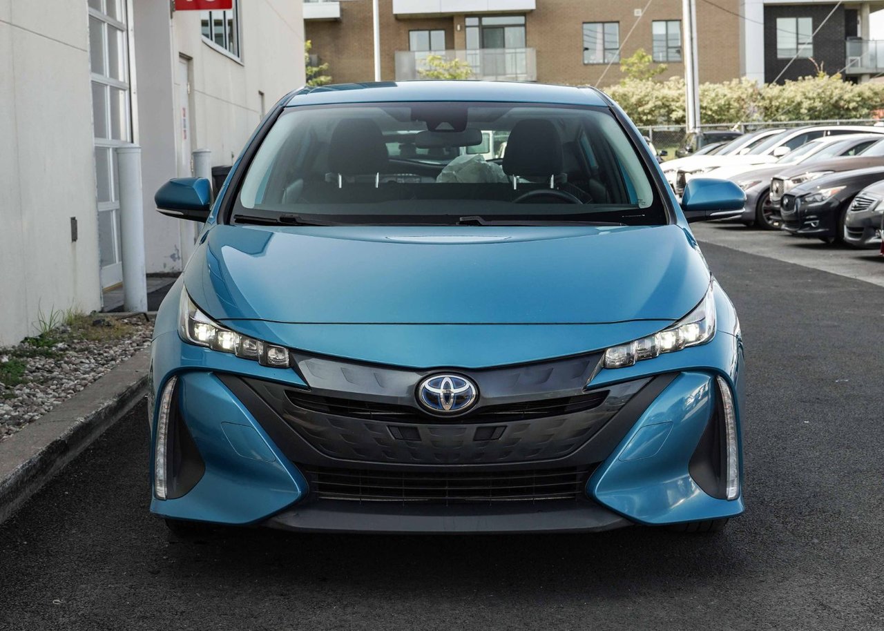 2021 Toyota PRIUS PRIME HYBRID BRANCHABLE