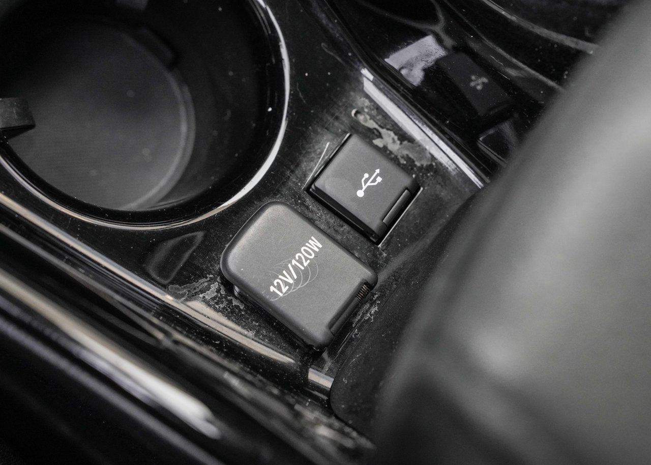 2021 Toyota PRIUS PRIME HYBRID BRANCHABLE