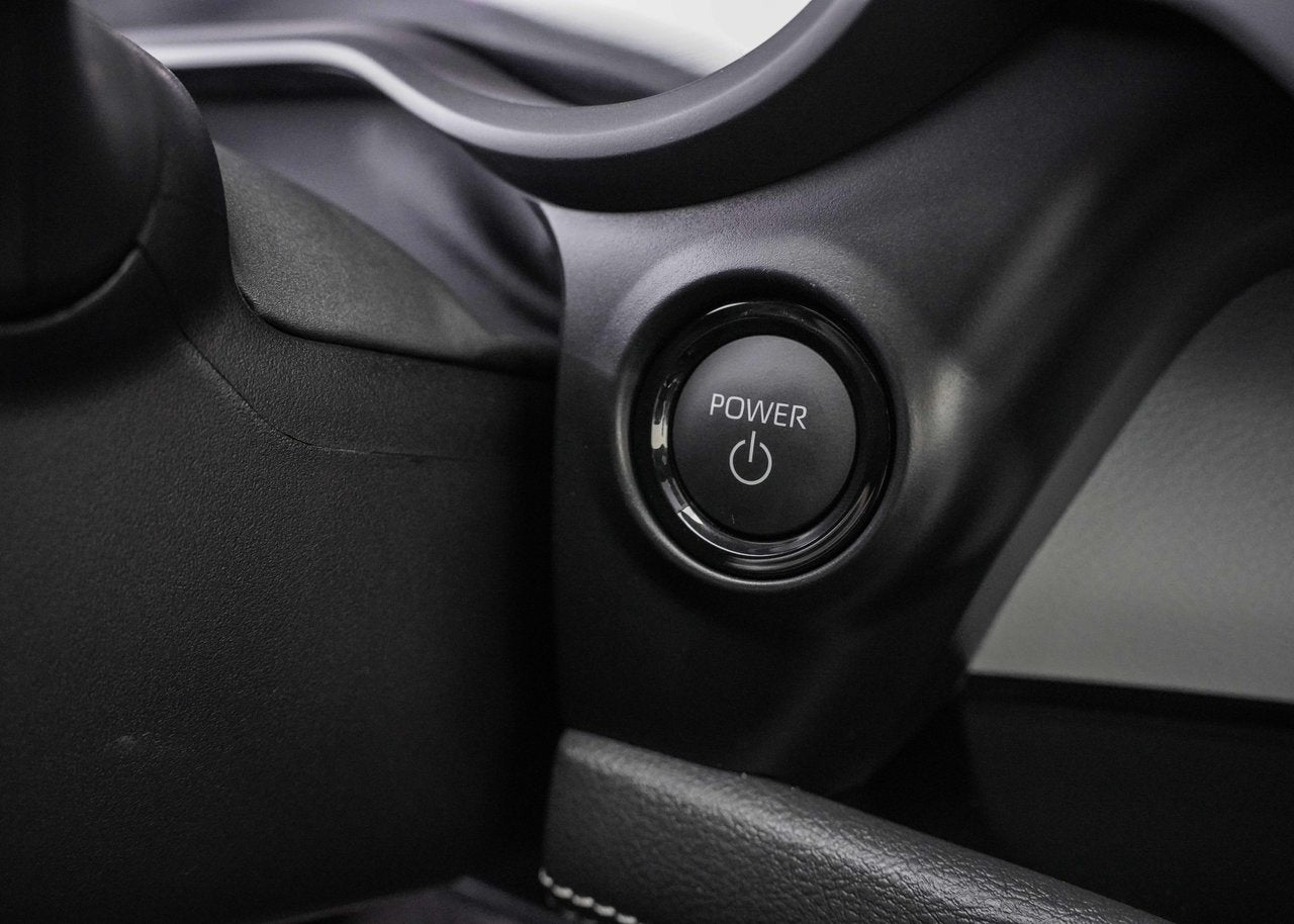 2025 Toyota Sienna XSE TECH