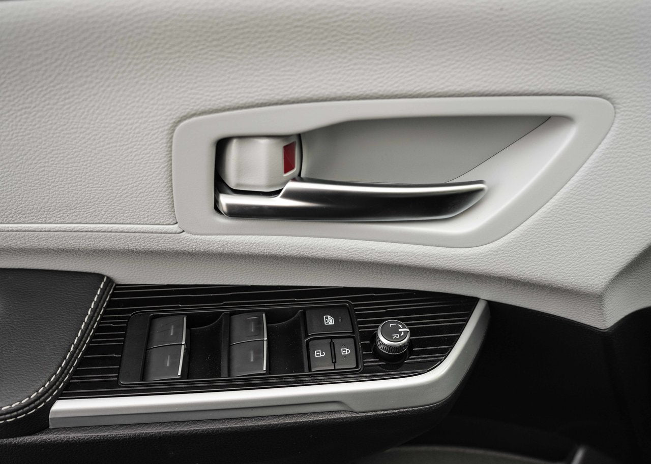 2025 Toyota Sienna XSE TECH