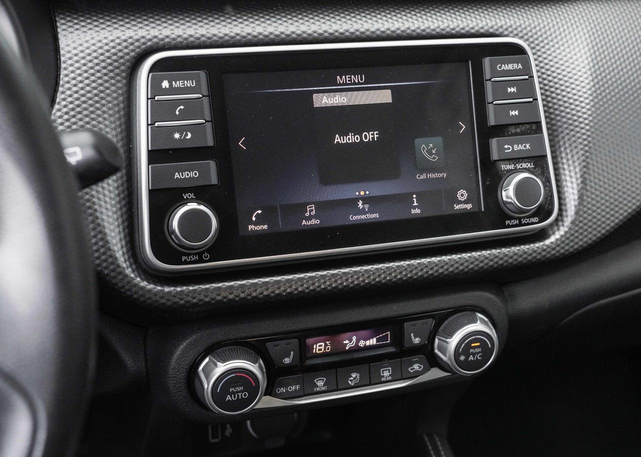 2020 Nissan Kicks SV FWD