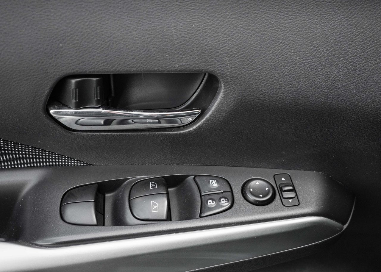 2020 Nissan Kicks SV FWD