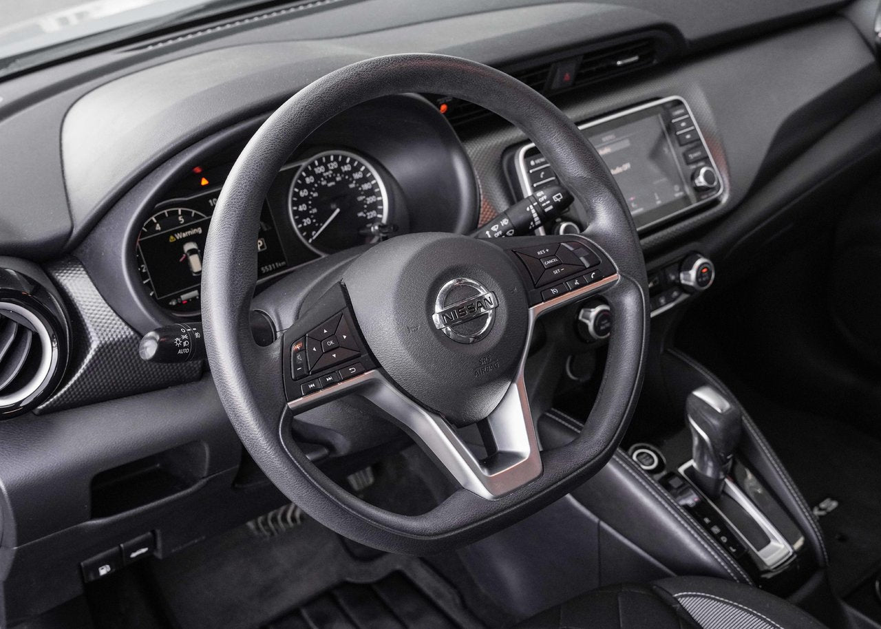 2020 Nissan Kicks SV FWD