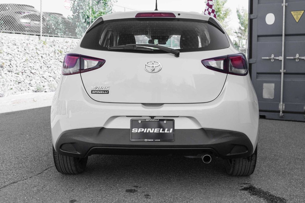 2020 Toyota Yaris Hatchback XLE