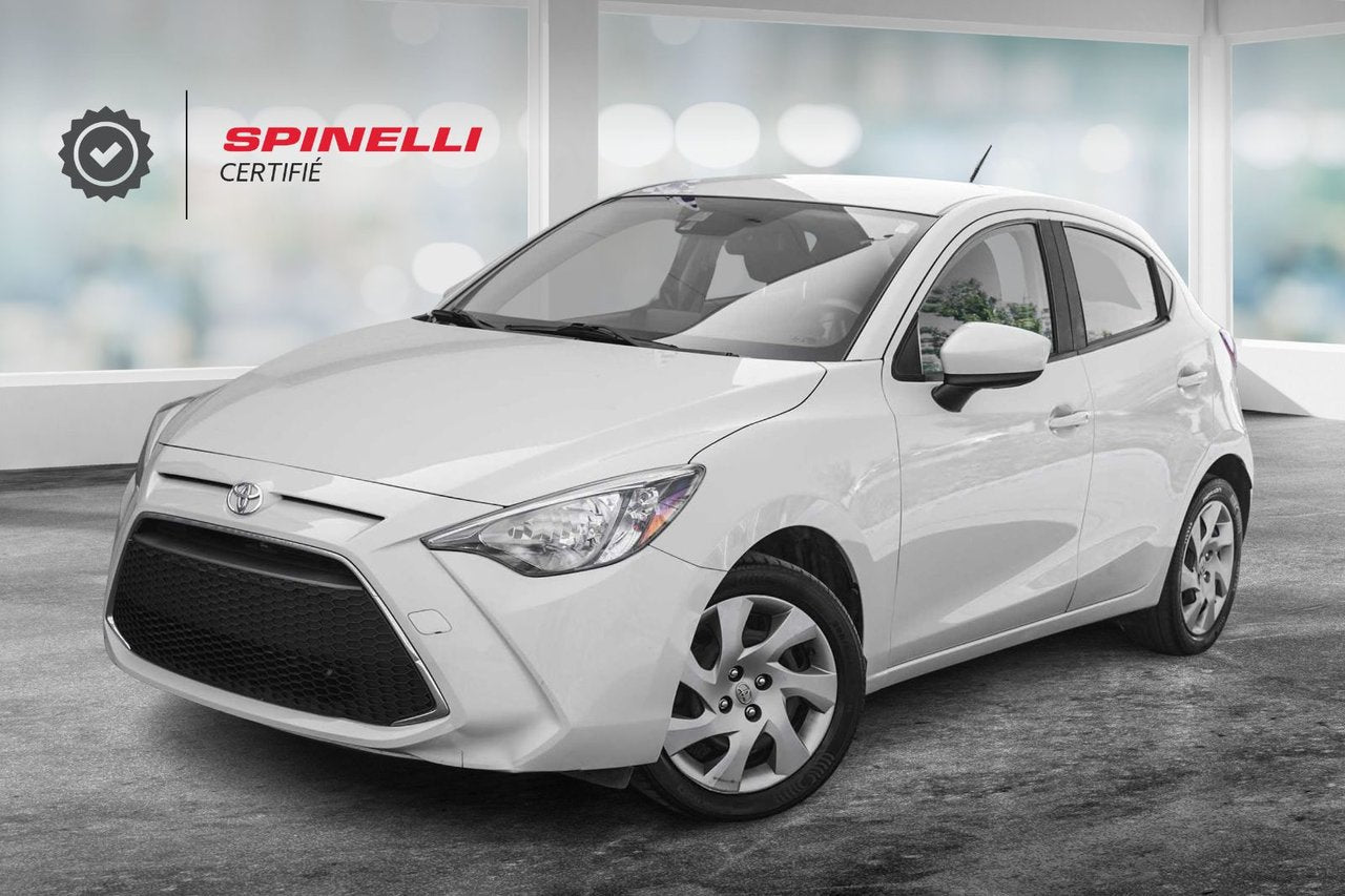 2020 Toyota Yaris Hatchback XLE