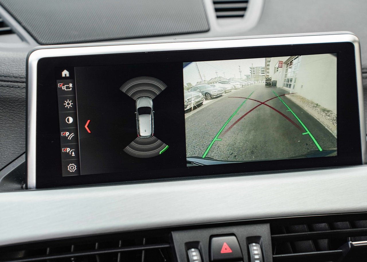 2021 BMW X1 ** xDrive28i **