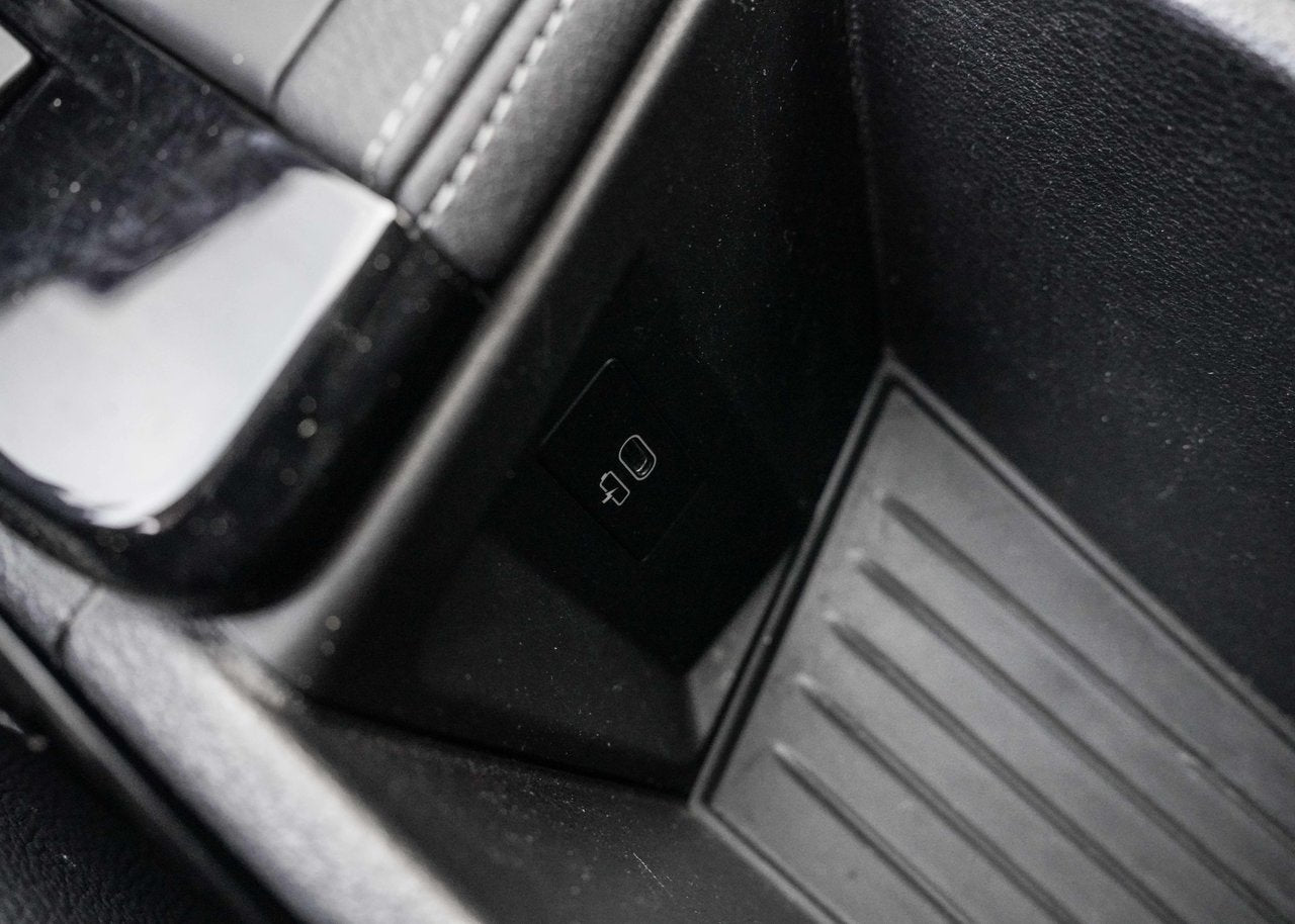 2021 BMW X1 ** xDrive28i **