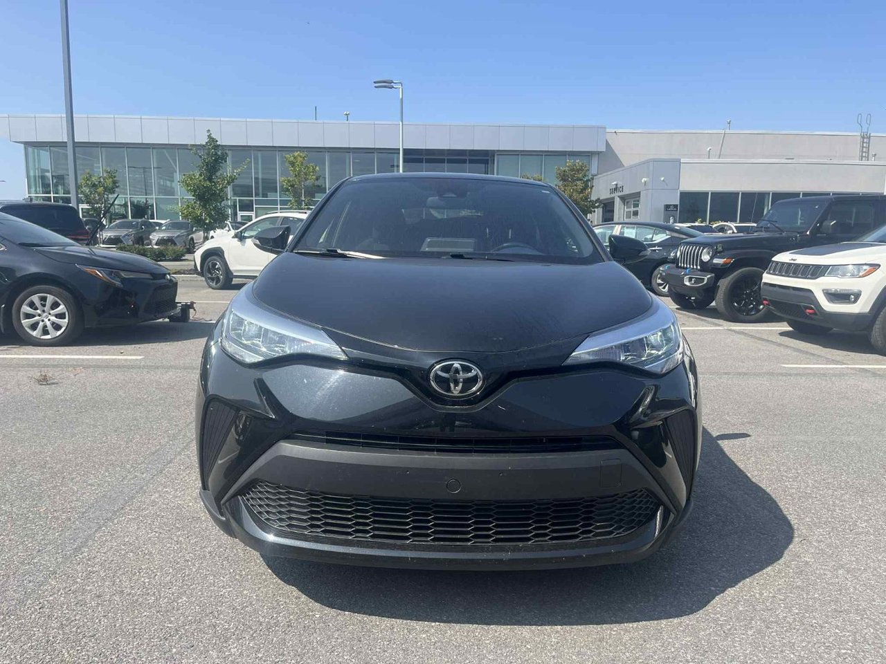 2021 Toyota C-HR XLE PREMIUM