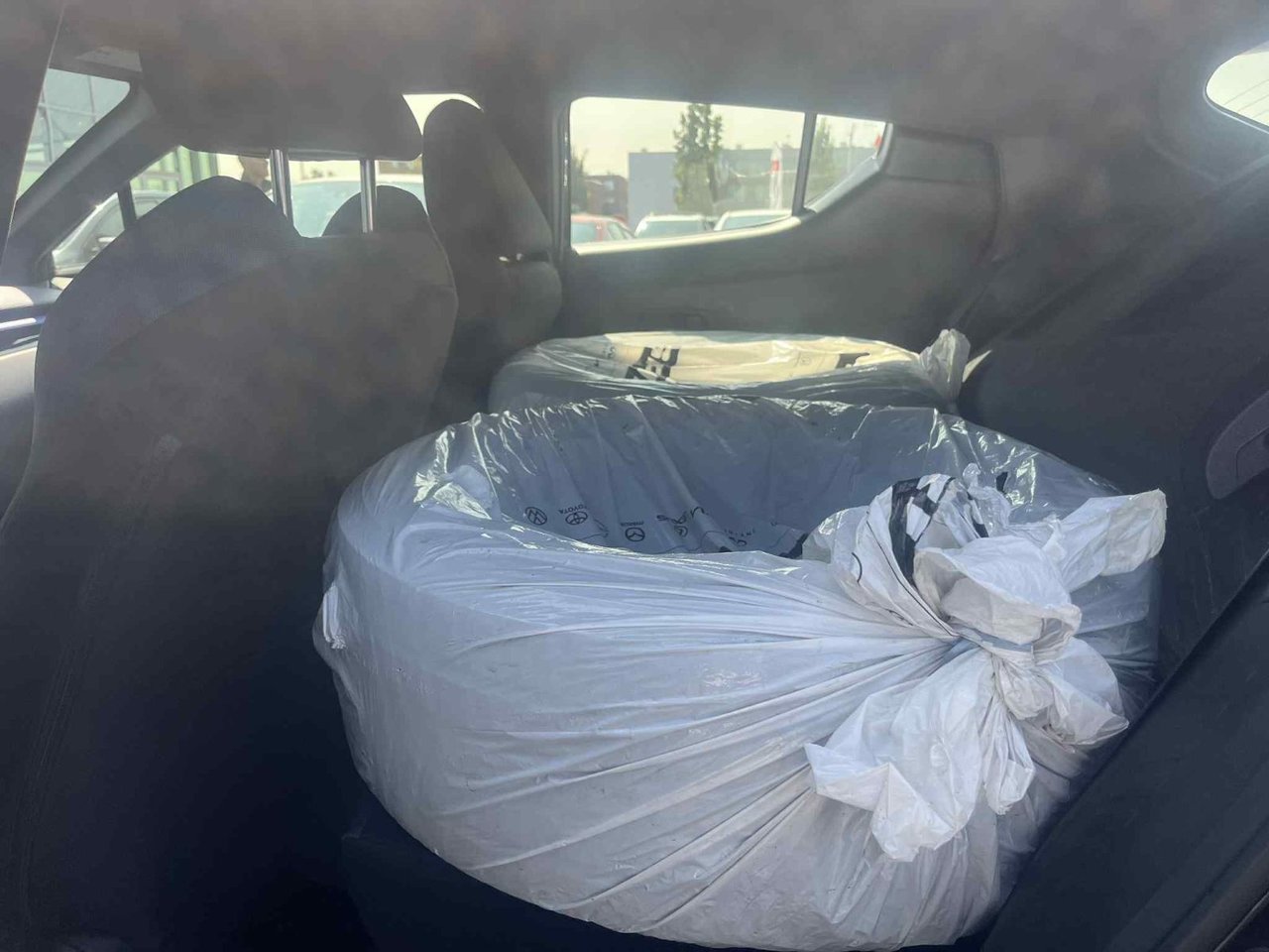 2021 Toyota C-HR XLE PREMIUM