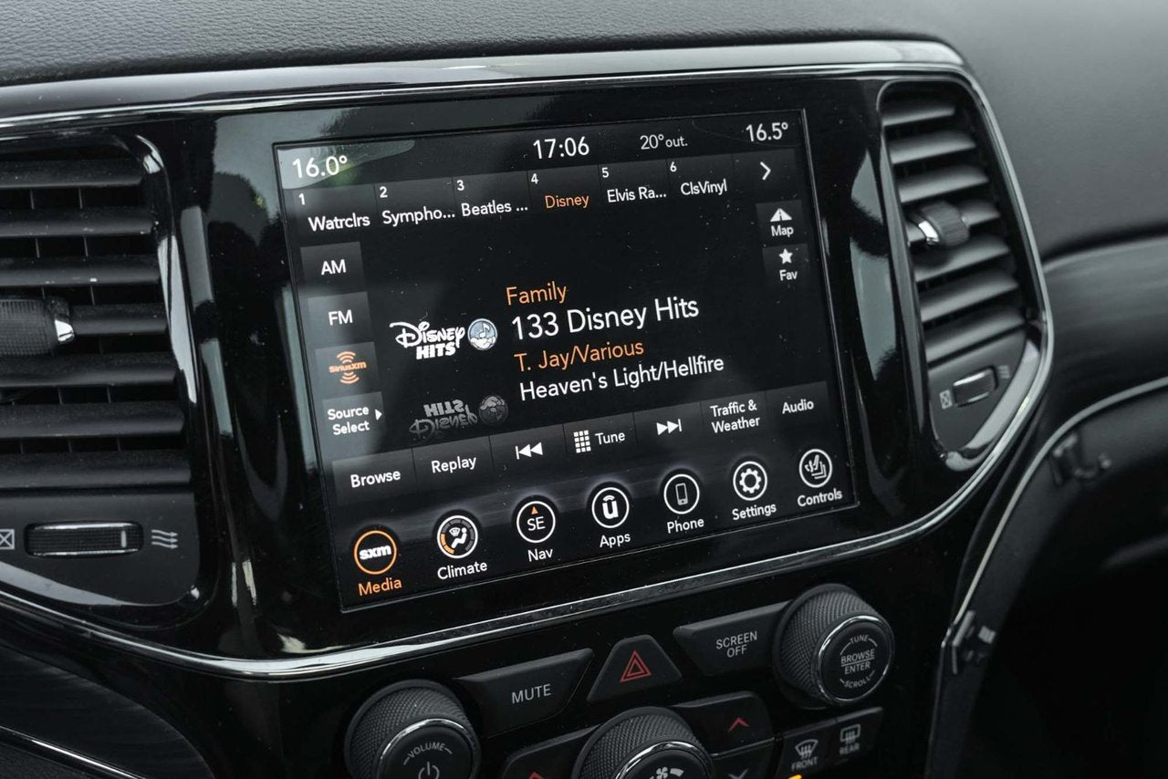 2020 Jeep Grand Cherokee Limited X 4X4 BAS KM CUIR TOIT PANO NAVI CARPLAY