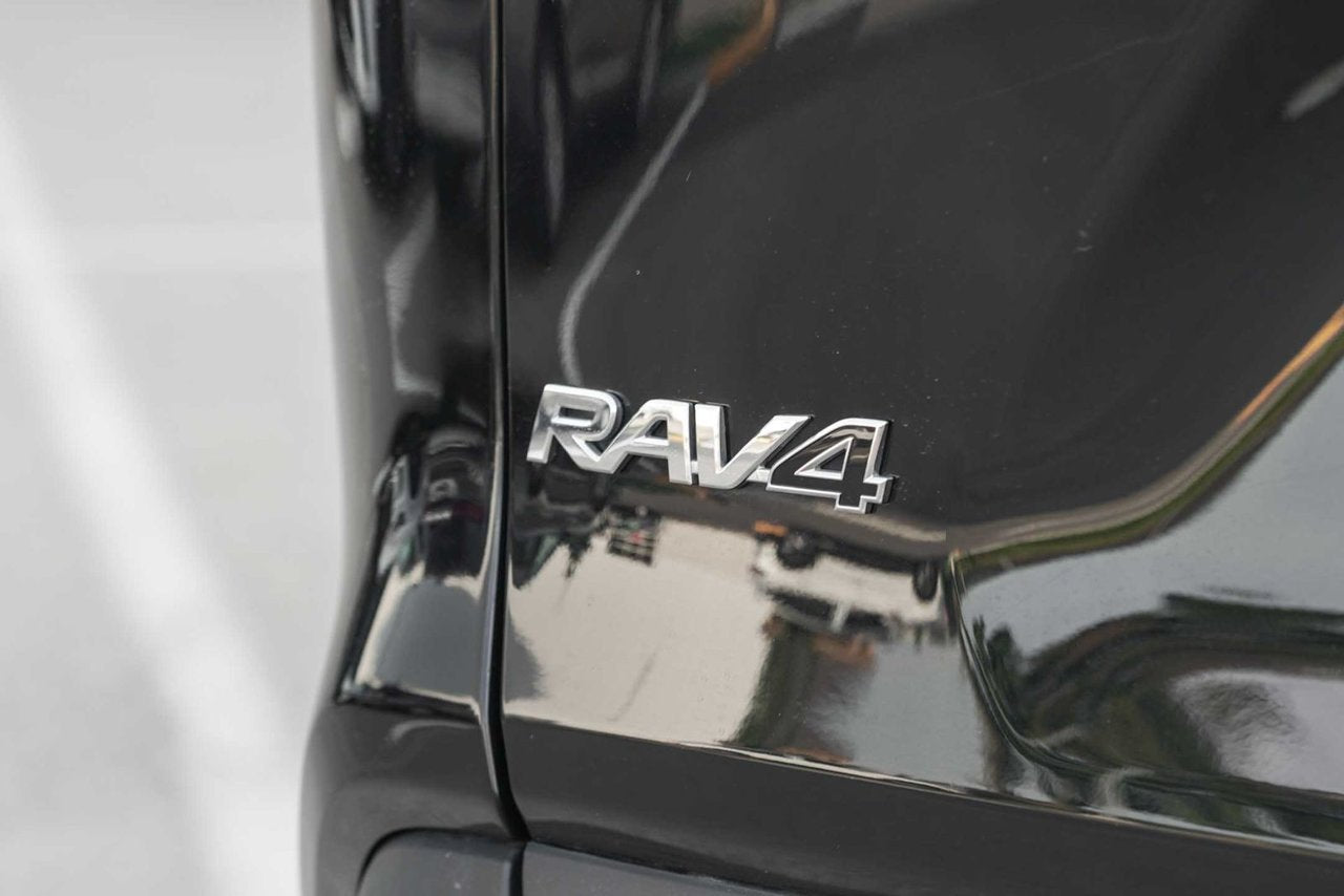 2021 Toyota RAV4 XLE AWD