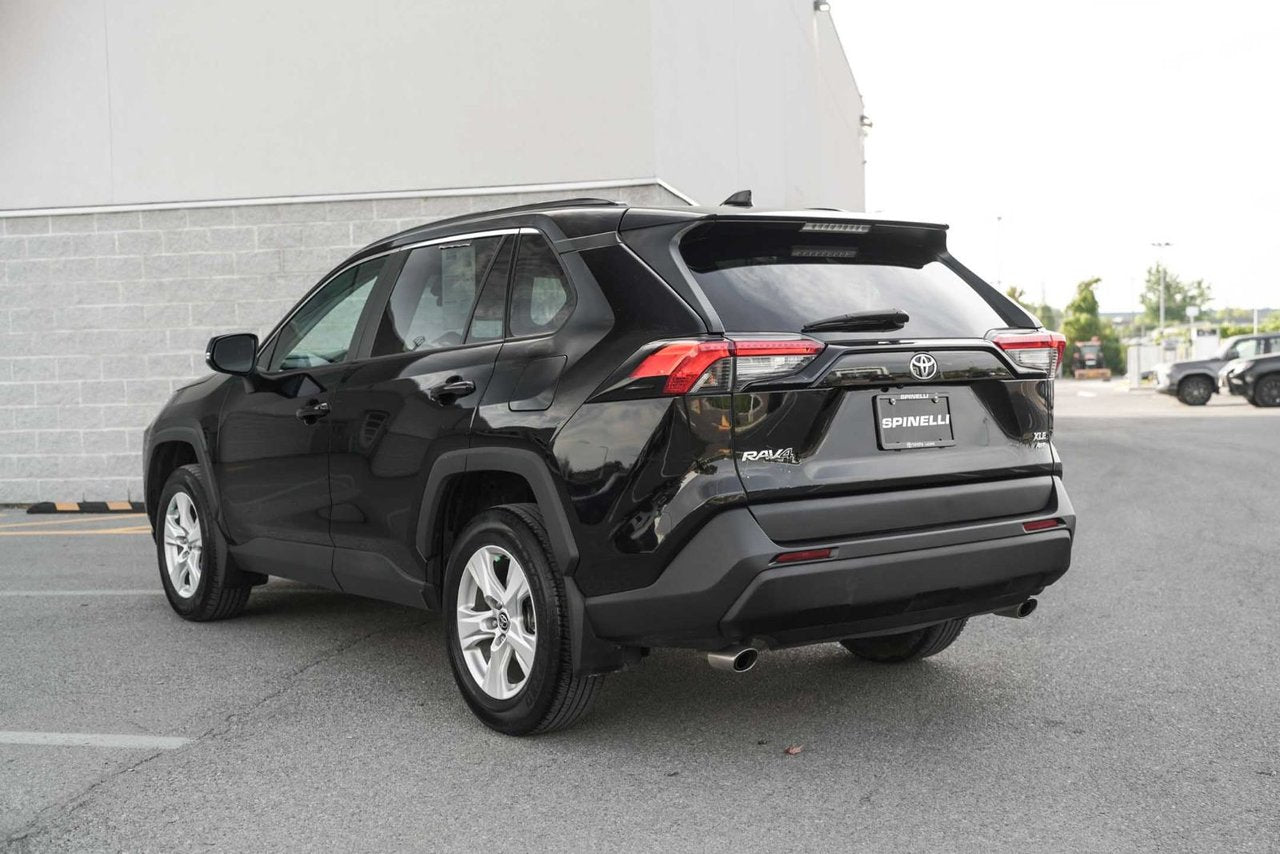2021 Toyota RAV4 XLE AWD