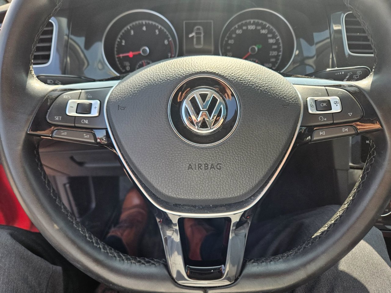 2018 Volkswagen Golf COMFORTLINE/SUNROOF/KEYLESS/CARPLAY