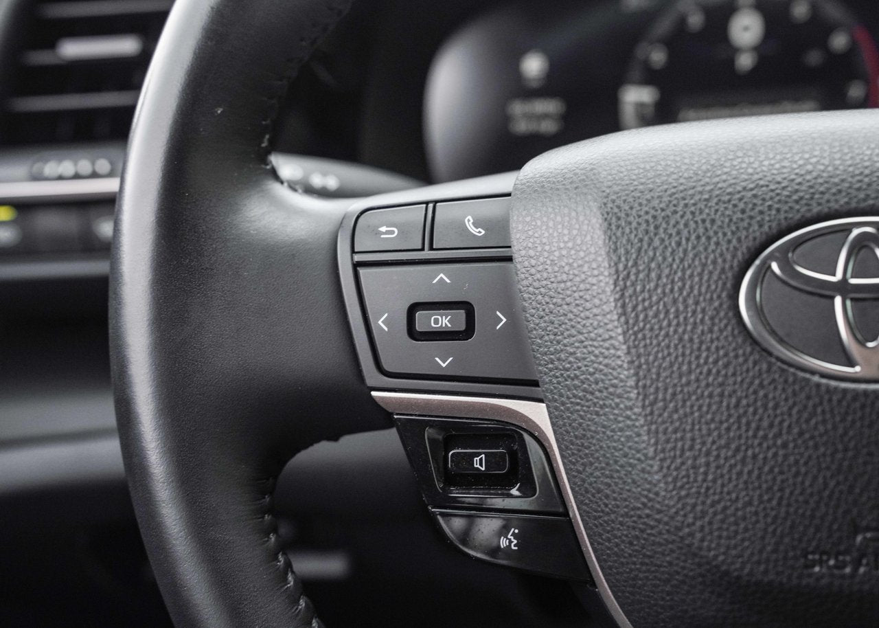 2023 Toyota CROWN XLE