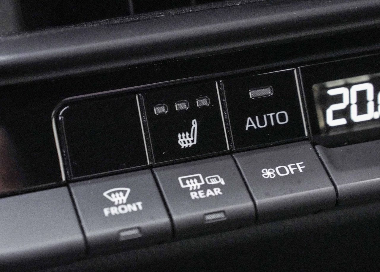 2023 Toyota CROWN XLE