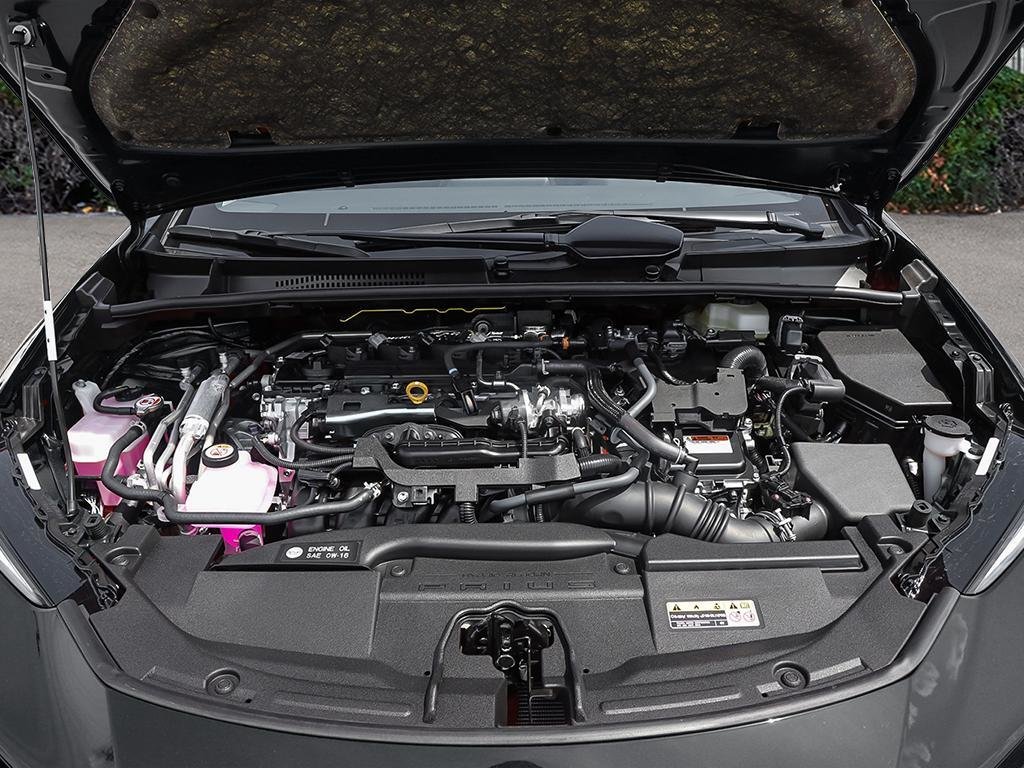 2026 Toyota Prius Plug-in Hybrid SE