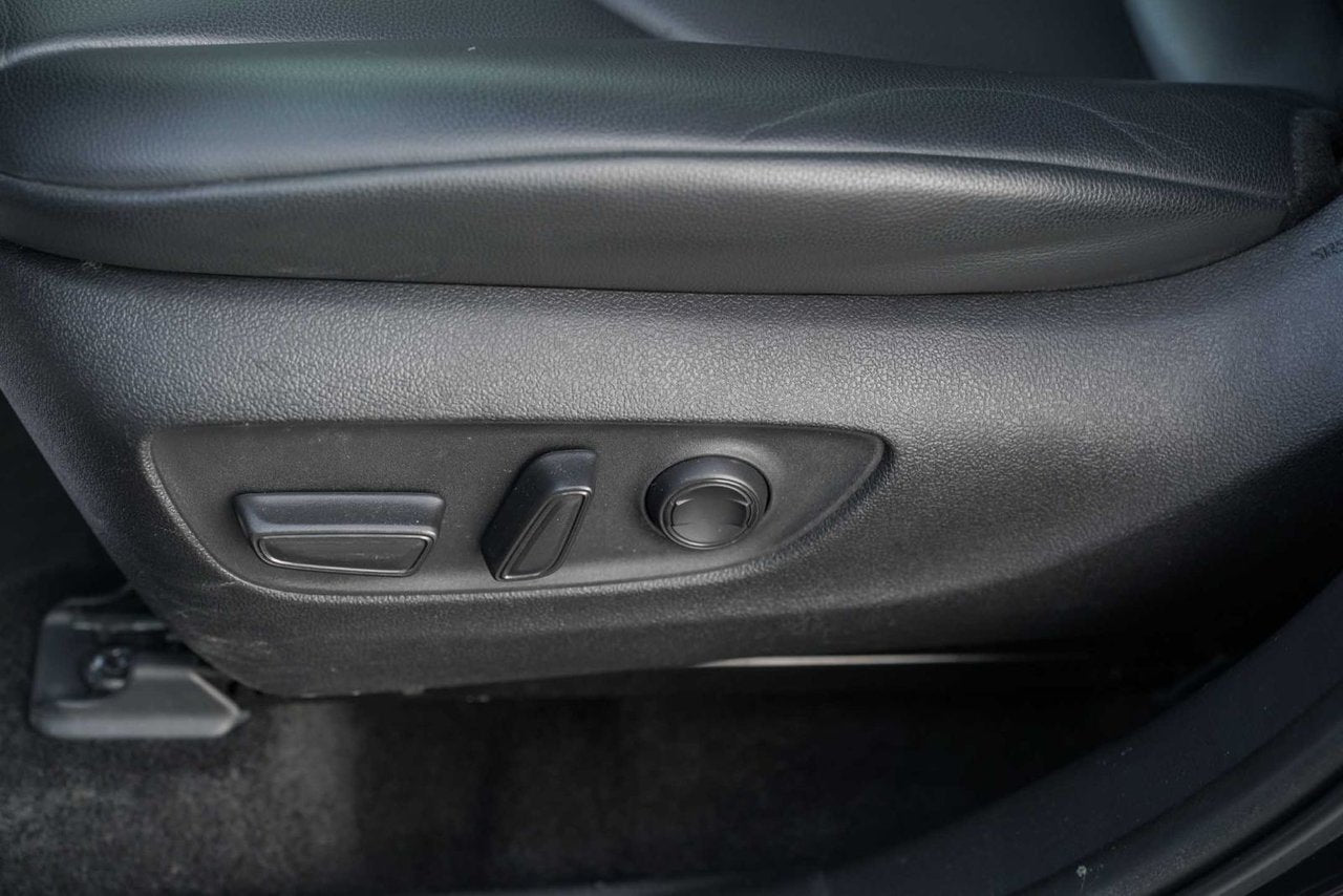 2023 Toyota Highlander HYBRID/XLE/3EM RANGE/KEYLESS/BLINDSPOT/SUNROOF